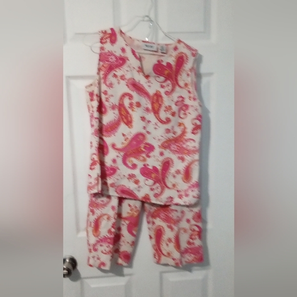 Vintage Units Petite Paisley Print Sleeveless Linen Top and Capri Set Resort - Picture 1 of 5